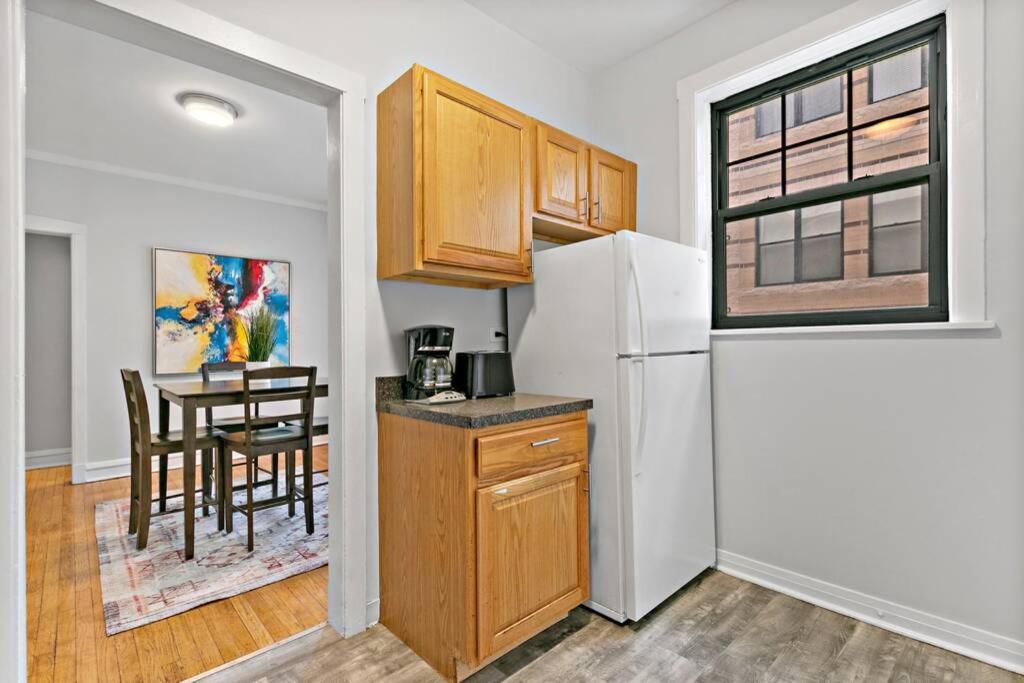 Well-Furnished 1Br Apt In Popular Spot - Belmont J3 Chicago Bagian luar foto